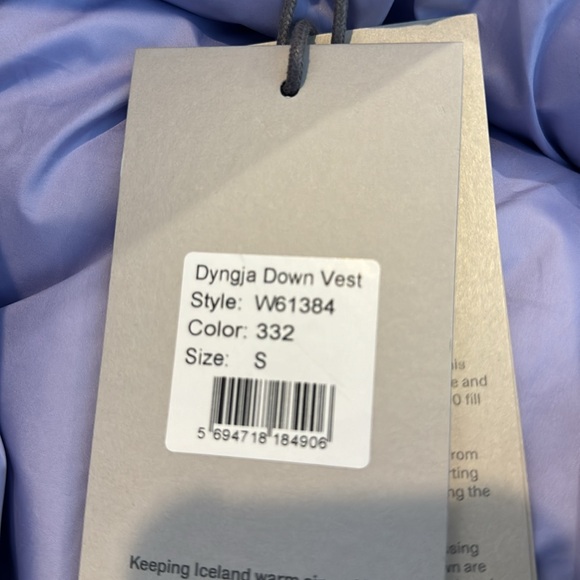 Dyngja Down Vest Women’s purple by 66 degrees North - Picture 2 of 2